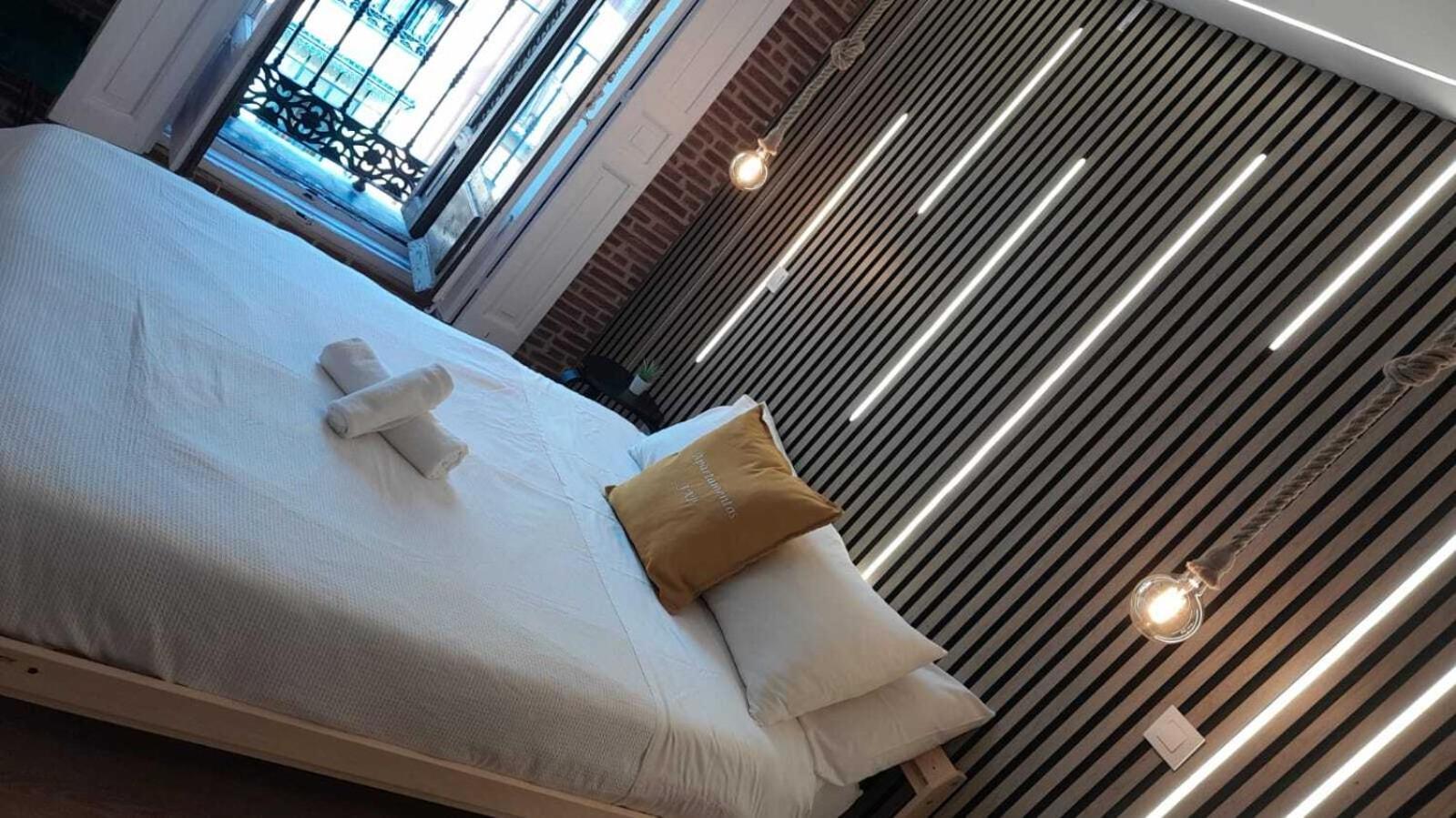 Apartamentos Preciados Madri Quarto foto
